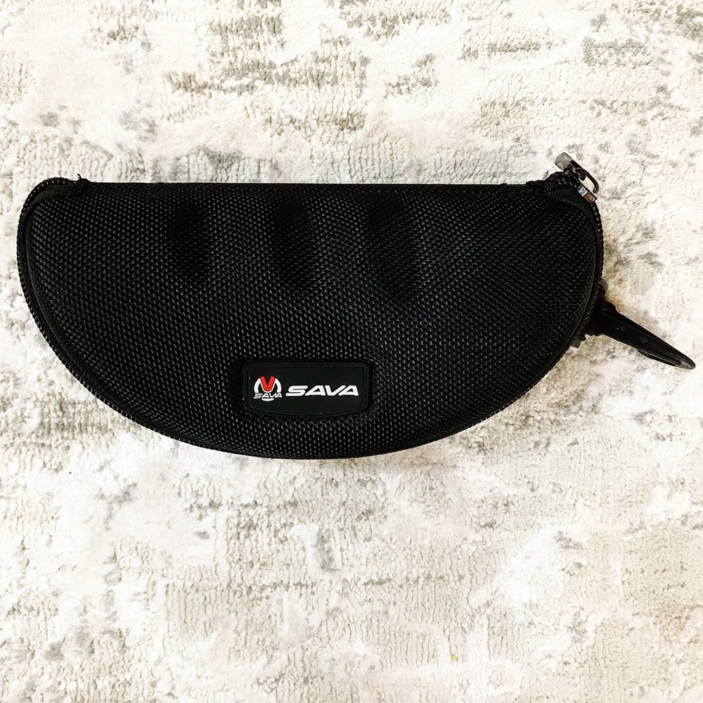 SAVA | Cycling sunglasses case + cleaning cloth